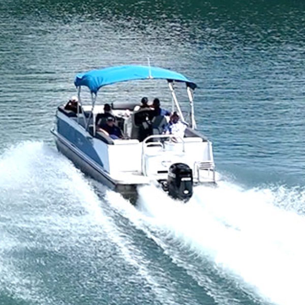 Marina near me – Lake of the Ozarks marina – pontoon boat rentals - jet ski rentals - houseboat rentals - boat docks near me – wet slips – wet boat slips – Mermaid Cove Marina & Boat Rentals